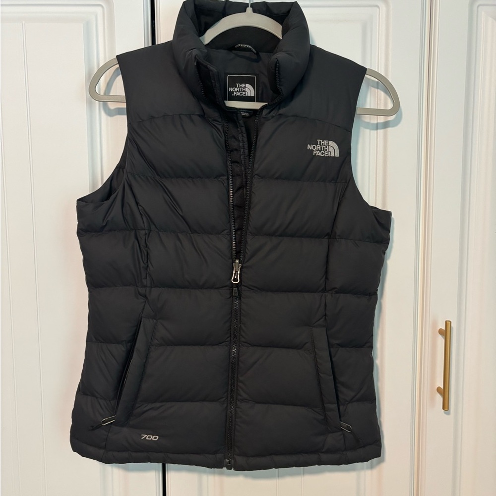 The North Face Women's Black Puffer Vest